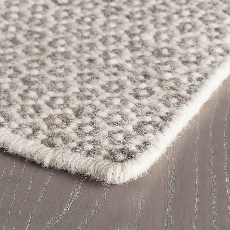 Honeycomb Handwoven Wool Rug -  Ivory Gray, 8' x 10'