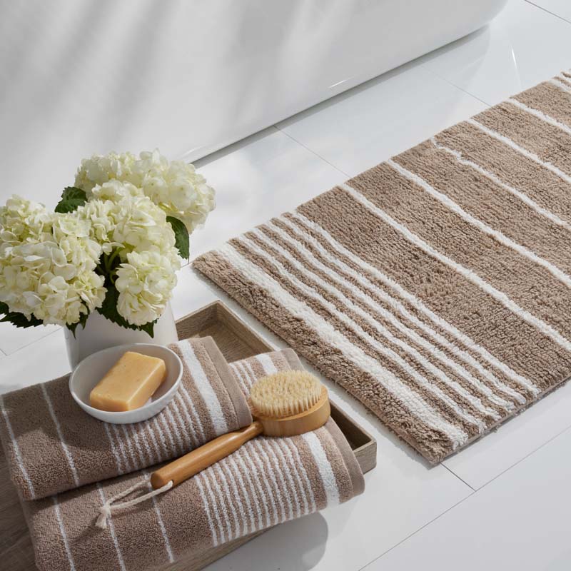Plush Spa Stripe Bath Towel - Light Mocha
