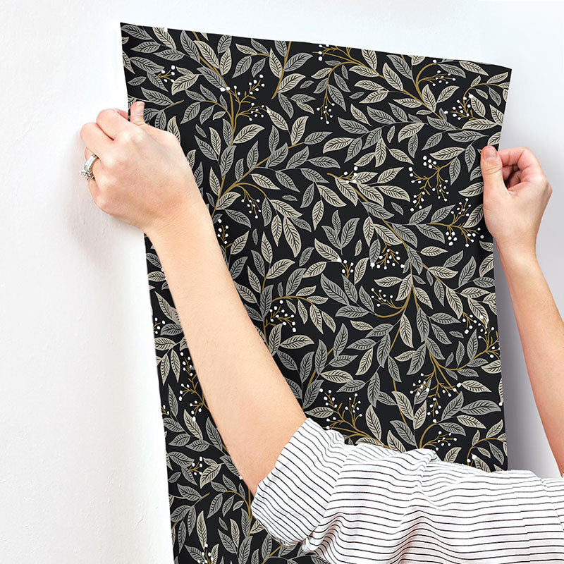 Willowberry Traditional Wallpaper - Black, Swatch