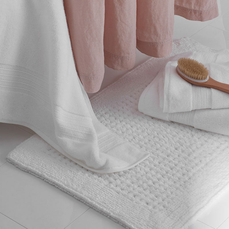 Mirage Bath Rug - White, 30 in. x 50 in.